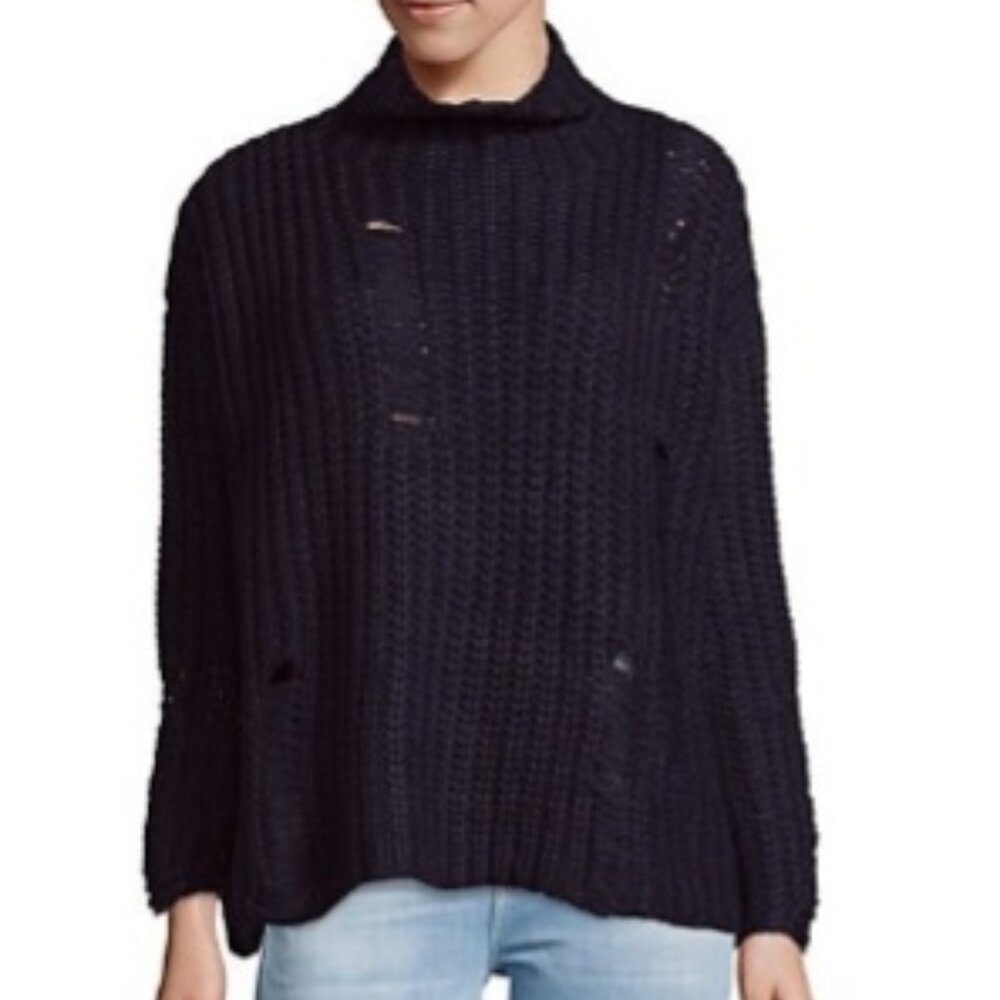 Oversized chunky distressed cropped sweater